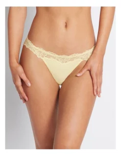 Discount 😍 Me. By Bendon Simply Me Thong In Pale Banana 🌟