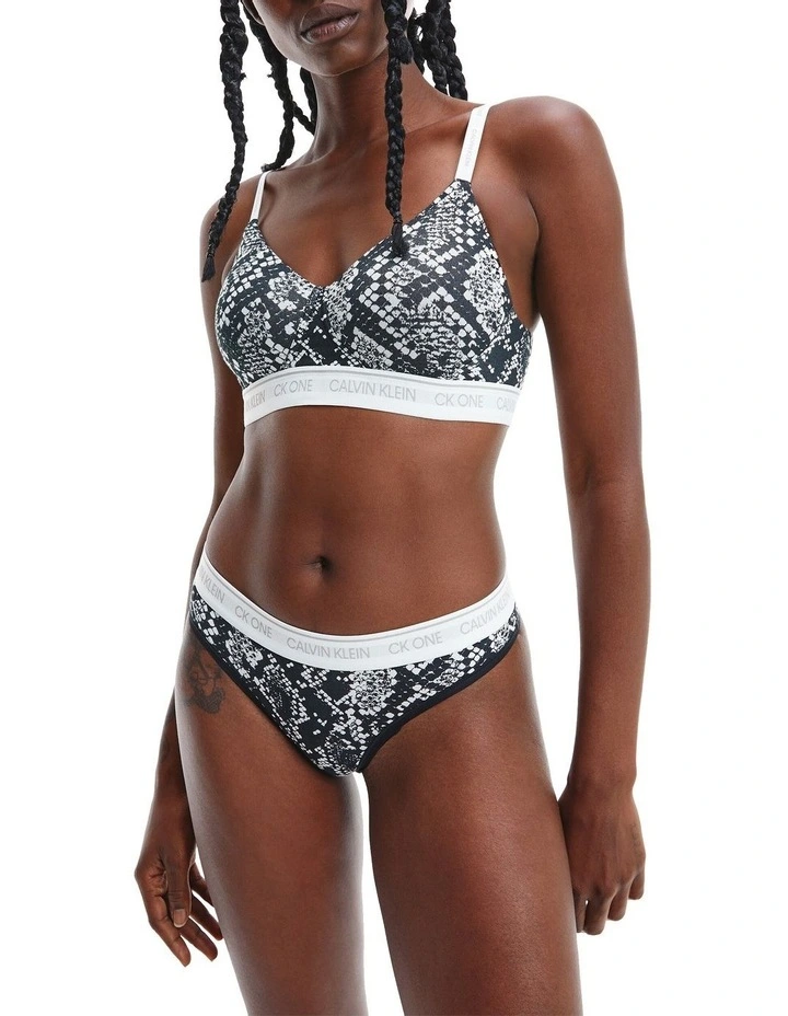 Promo β Calvin Klein Ck One Cotton Thong In Rattlesnake Black β