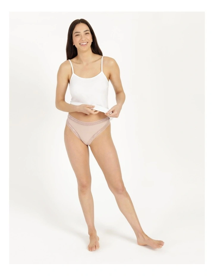 Deals π Soho Smooth Lace G-String In Nude π€© - Image 7