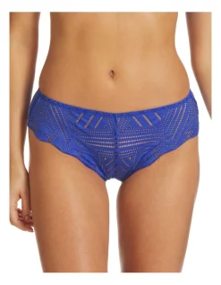 Deals ⌛ Underline Enchant Thong In Royal 👍